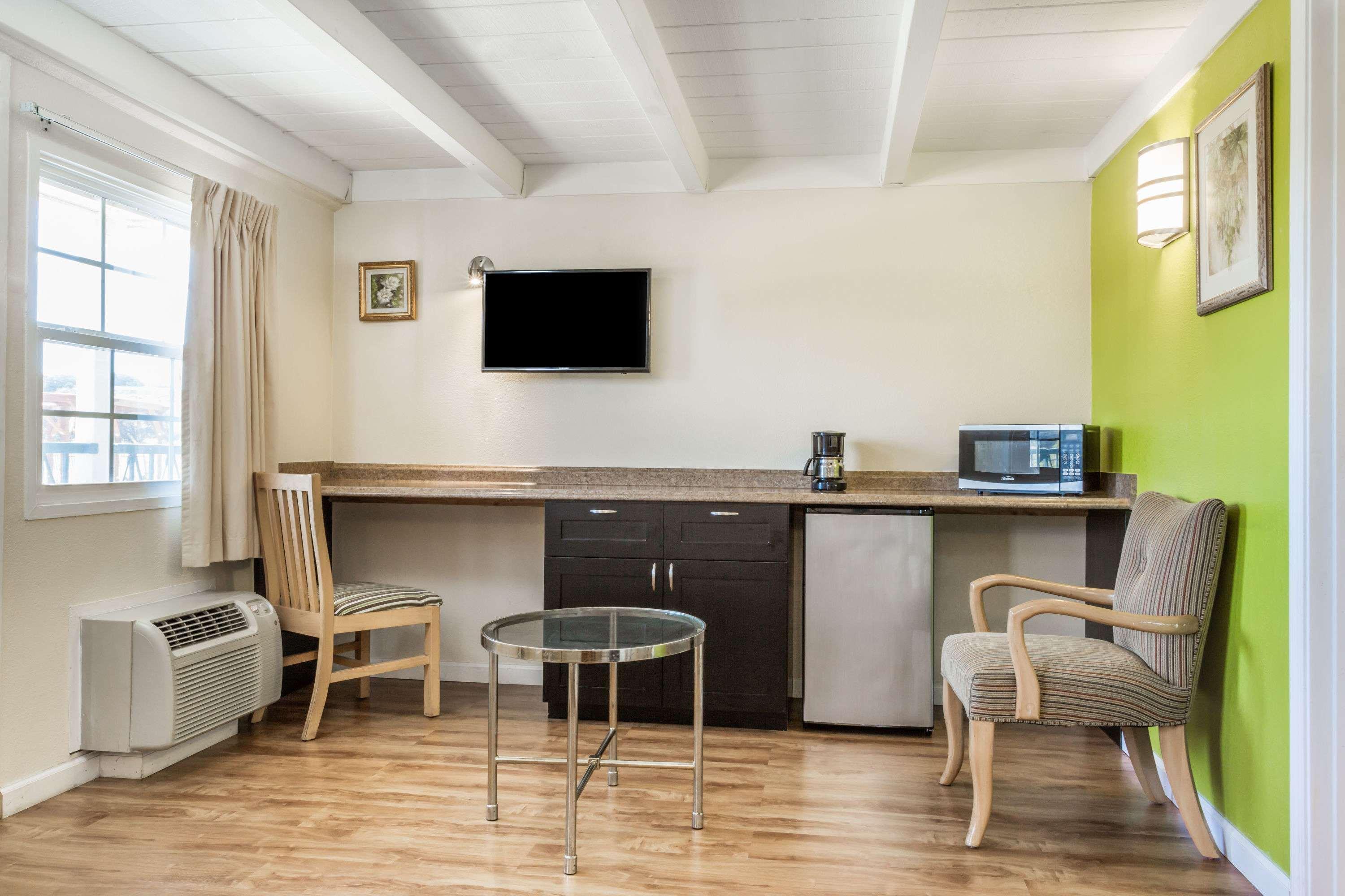 Travelodge By Wyndham Fairfield/Napa Valley Exterior foto